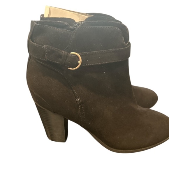 Old Navy Black Bootie NWT Ultra Suede Water & Stain Resistant, Size 9.5. - Picture 8 of 10